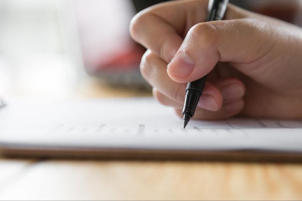 เทคนิค IELTS Writing